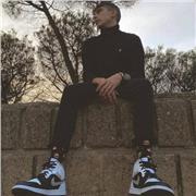 Studente di Scienze Motorie, Assistente Bagnanti e Istruttore Tecnico Nuoto FIN impartisce lezioni private di nuoto per tutti